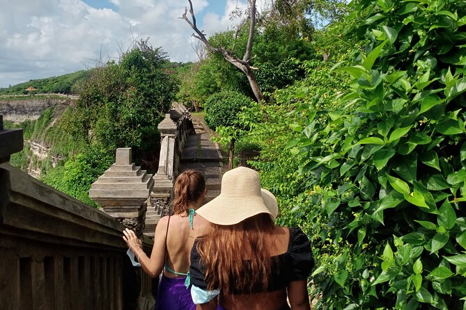 All Inclusive Kecak Dance and Uluwatu Temple Admission Ticket - The real draw: chanting above Bali’s southern cliffs