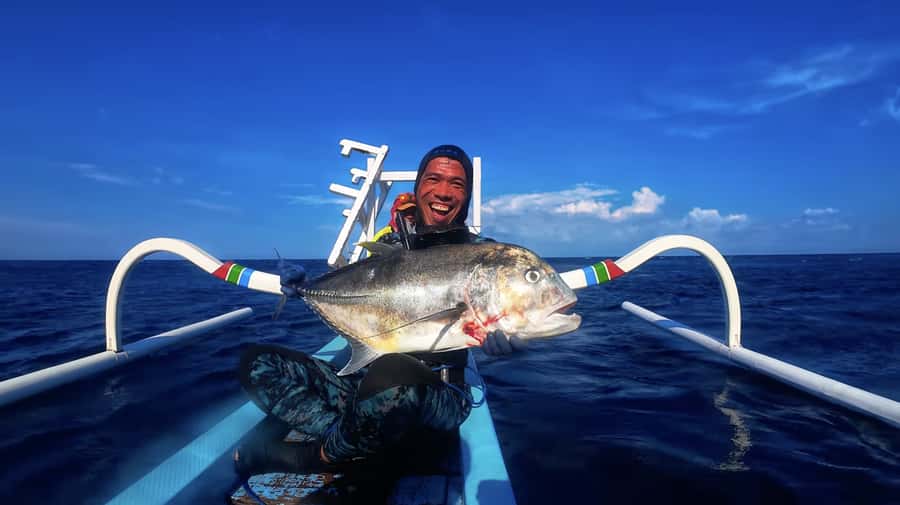 Amed: Spearfishing, Freediving and Catch & Cook Adventure - Meeting the crew in central Amed