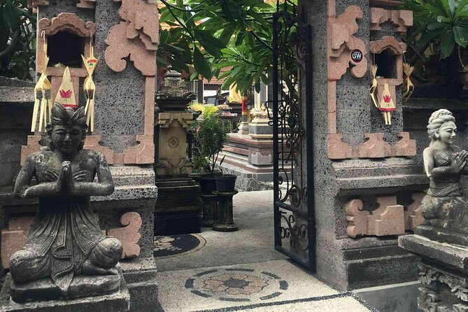 Backlanes and Hidden Sites: A Self-Guided Audio Tour in Seminyak - How VoiceMap affects the experience