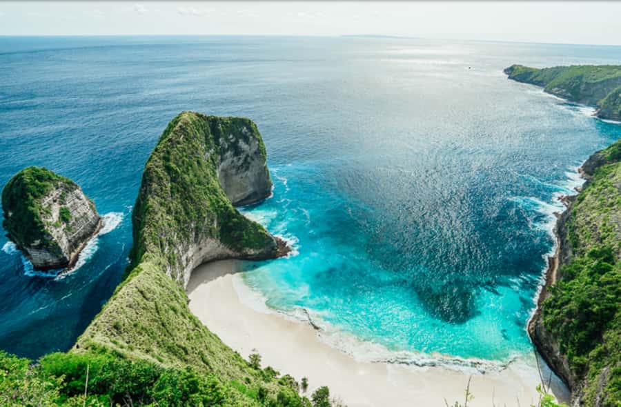 Bali: 3-Day Private Must-Do Highlights Nature & Culture Tour - Day one: Mount Batur sunrise and a deserved soak