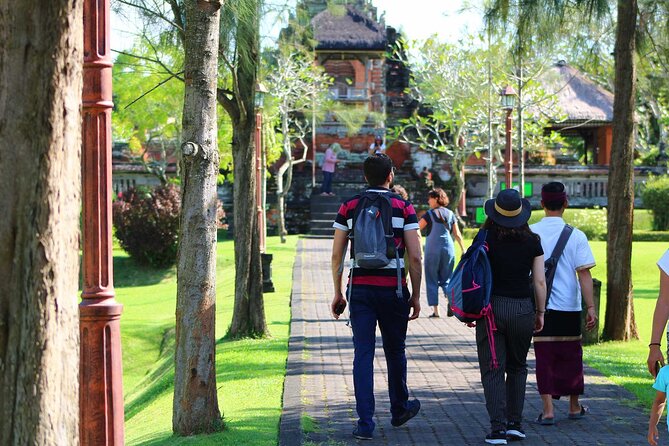 Bali Airport Arrival Transfer and Private Car Charter Combo - A smooth landing at Ngurah Rai Airport