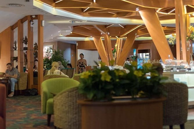 Bali Airport Immigration Fast Track Service - What the $78 airport service actually does