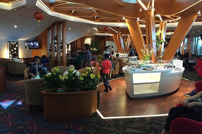 Bali Airport Immigration Fast Track Service - Using the smart gate at Ngurah Rai