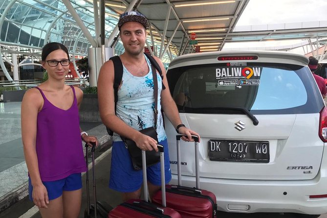Bali Airport Taxi - Finding your driver in arrivals