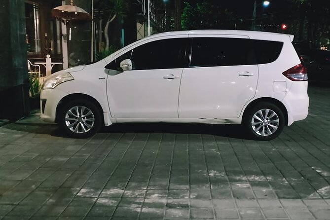 Bali Airport to/from Sanur, Nusa Dua, Jimbaran and Uluwatu - The cars, comfort, and luggage question
