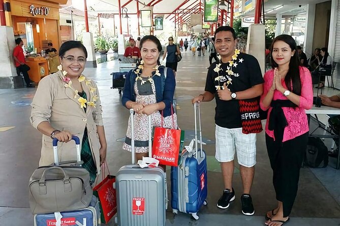 Bali Airport to/from Sanur, Nusa Dua, Jimbaran and Uluwatu - What happens when you land at Bali Airport