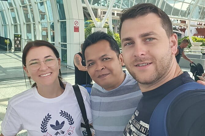 Bali airport transfer check in or check out Legian area - The practical weakness: pickup coordination
