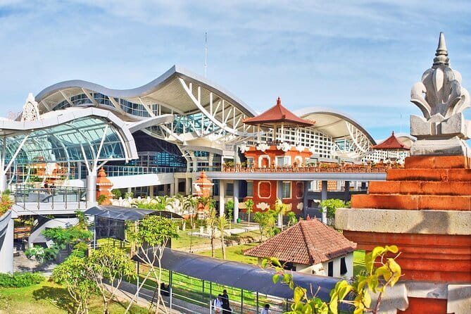 Bali airport transfer check in or check out Ubud area - Communication, safety, and driver service