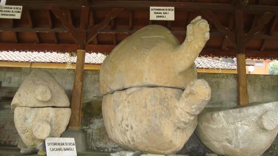 Bali: Archeology Museum, Gunung Kawi & Goa Gajah Temple Tour - Gunung Kawi and the royal memorials