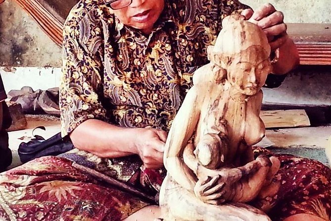 Bali Arts shopping with temples-waterfall visit. - Tegenungan Waterfall to finish the sightseeing