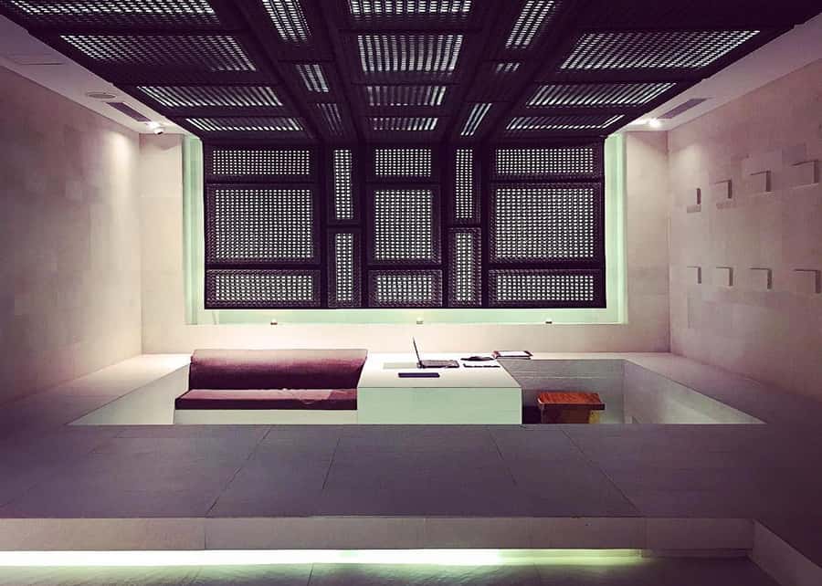 Bali: Balinese Ancient Healing Massage Experience - Pool and fitness-center access at no extra charge