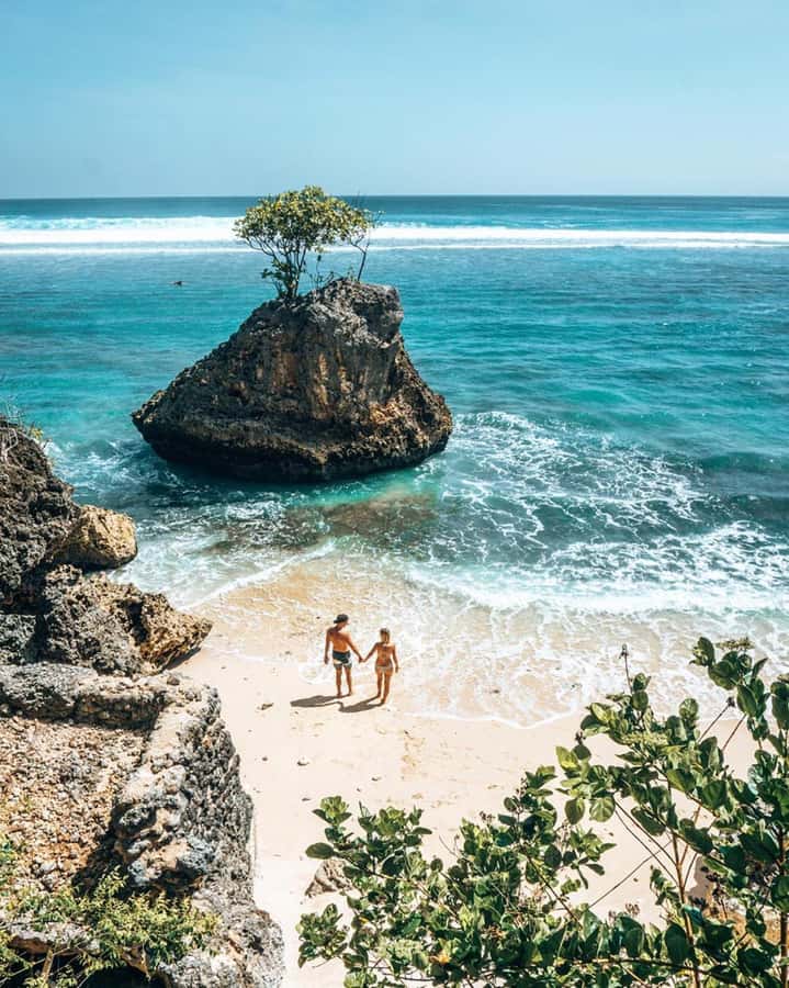 Bali: Beachfront Paradise & Sunset Journey with Dinner - Key points to know before booking