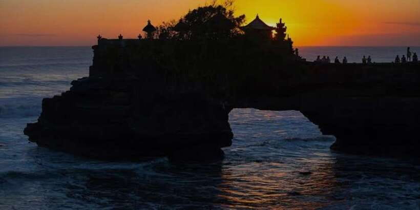 Bali: Bedugul, Jatiluwih, Taman ayun, Tanah lot private tour - What the private car changes