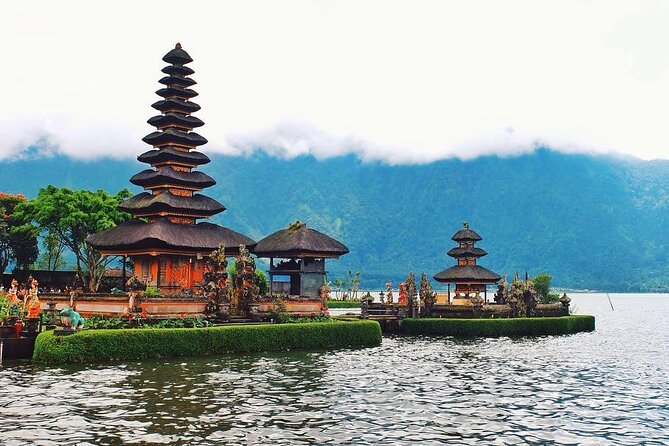 Bali: Bedugul Lake Temple, Banyumala Waterfall, UNESCO Rice Field - Ulun Danu Beratan Temple on Lake Beratan