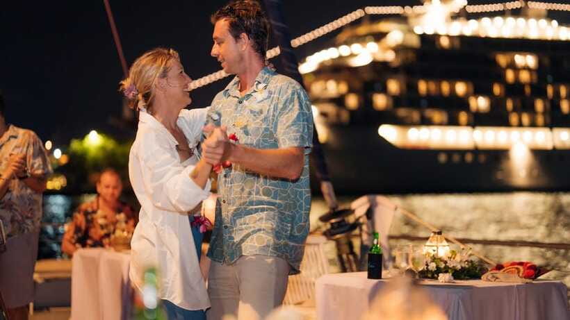Bali/Benoa: 5-Course Romantic Evening Cruise With Live Music - Sunset, moonlight, and the view from the deck