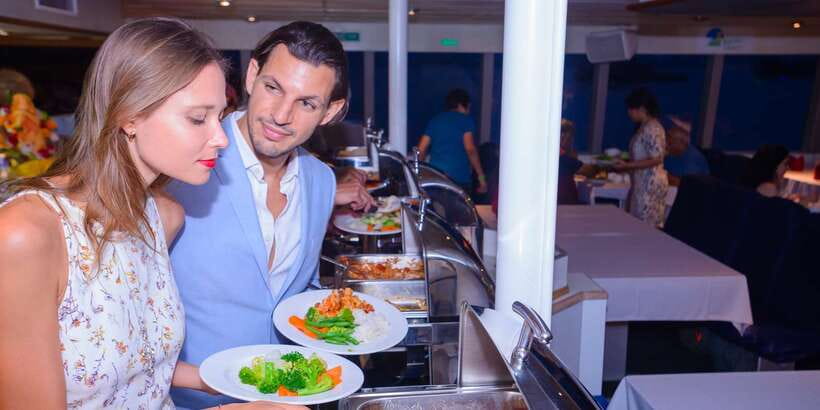 Bali/Benoa: Sunset Dinner Cruise with Show and Live Music - A 6:30 p.m. buffet with broad appeal