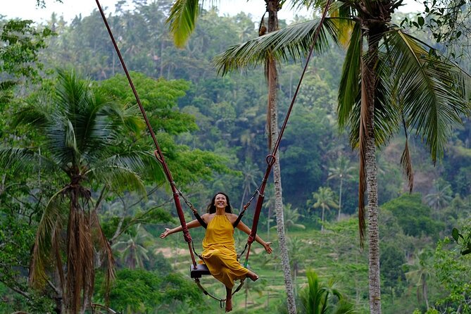 Bali Best Of Ubud Tour Private and All Inclusive - Lunch in the middle of a busy day