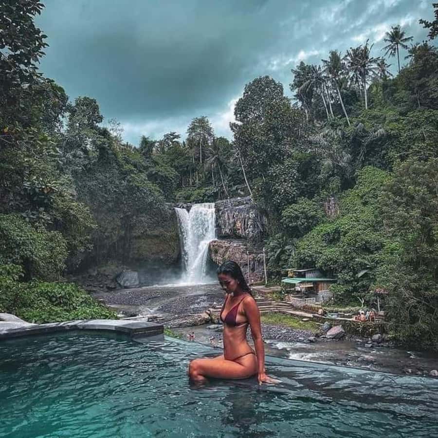 Bali: Best of Ubud Waterfalls Tour - What to pack for wet paths and photo stops