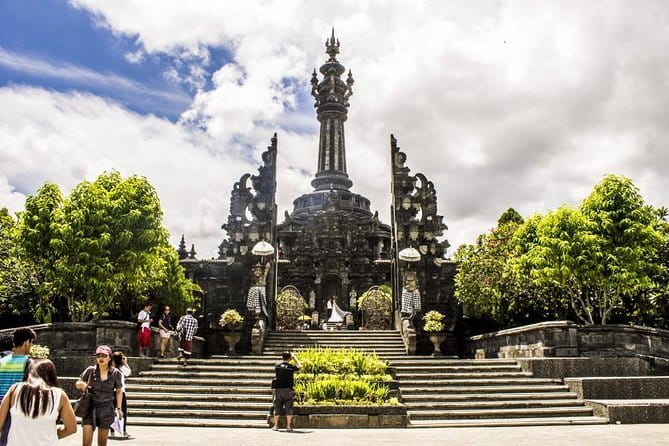 Bali Car-Charter: Half Day Denpasar City Tour - Why Denpasar makes a good half-day outing