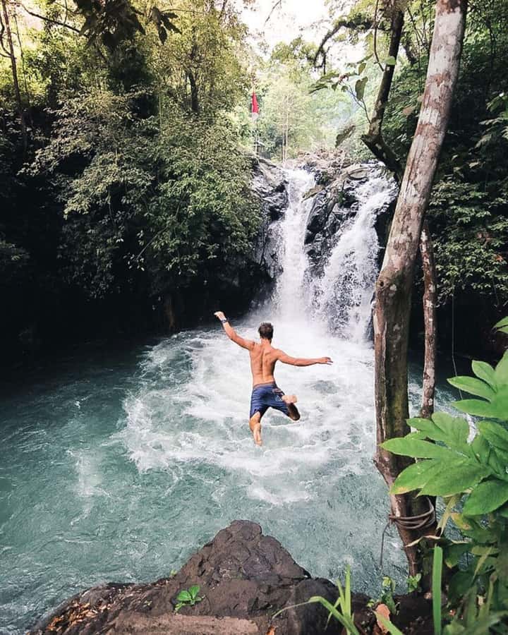 Bali: Cliff Jumping Gitgit Waterfalls & Rice Terrace Tour - Jatiluwih’s terraces make a calm opening