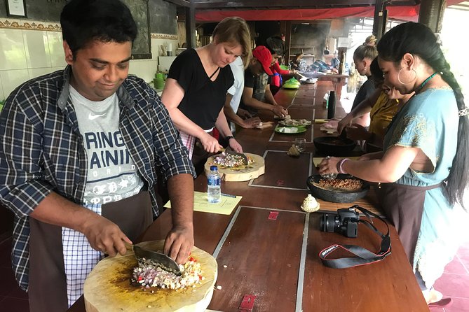 Bali Cooking Class Experience with All Inclusive - Practical preparation for a seven-hour day