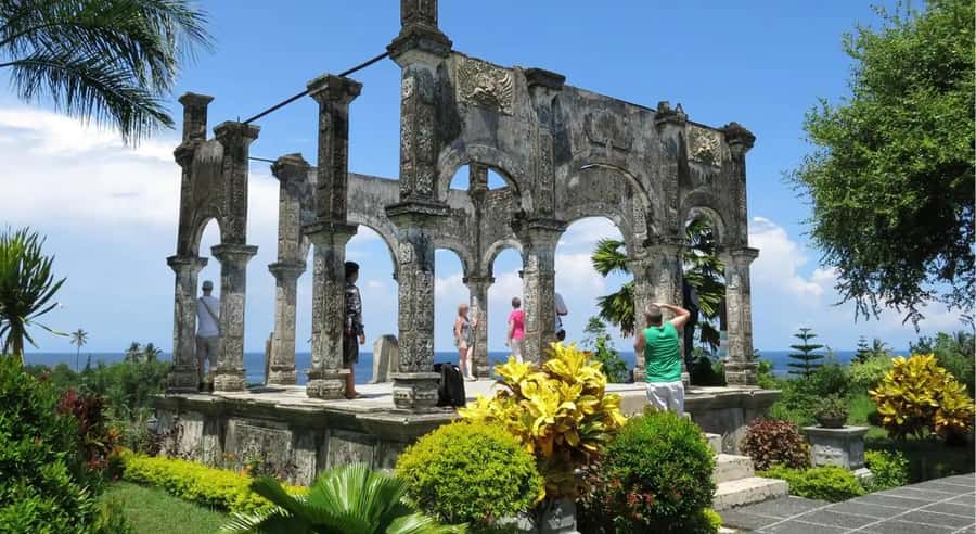 Bali: Customized East Bali Day Tour Including Transfer Hotel - Besakih, Kehen, and Goa Lawah