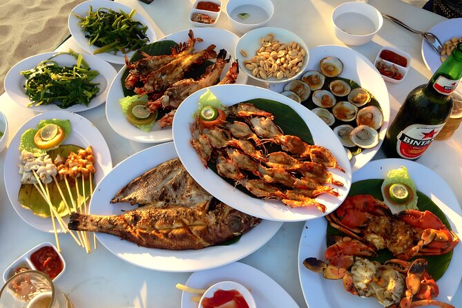 Bali Cycling and Uluwatu Tour Packages - The Kecak and Fire Dance after sunset