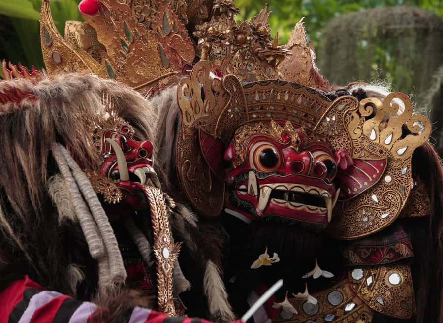 Bali/Denpasar: Barong & Kris Dance Show at Tanah Kilap - Entering the Tanah Kilap Cultural Stage