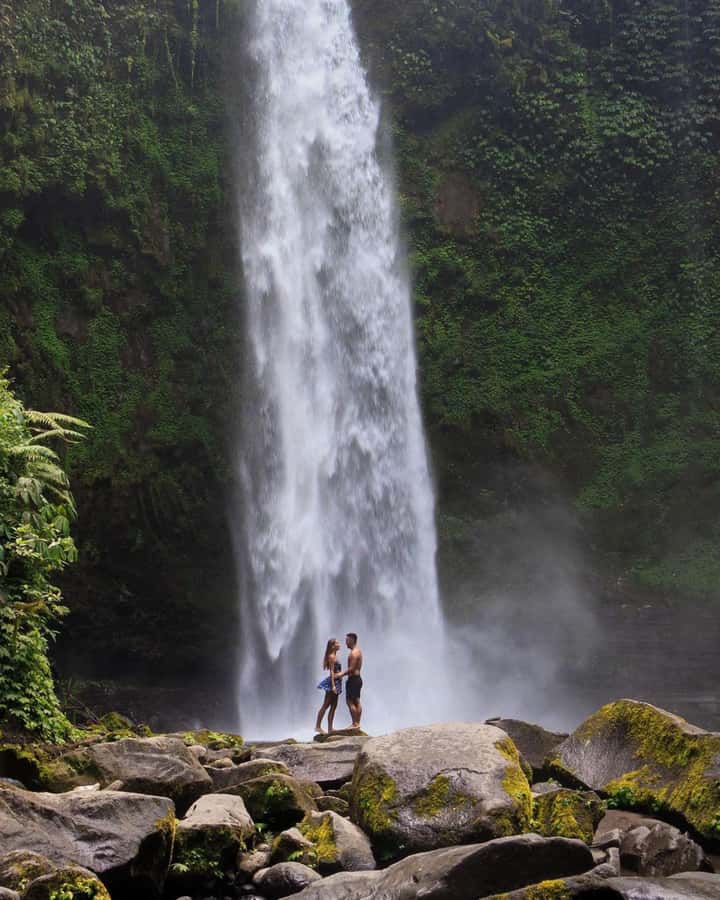 Bali: Discover Jungle Waterfalls and Rice Terraces - What to bring for wet paths and photo stops