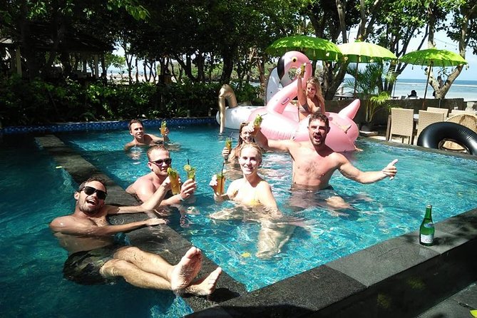 Bali Floating Pool Lunch at Beach View Restaurant Nusa Dua - Why the food and service matter here