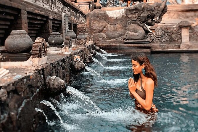 Bali Flower Bath, Massage & Tirta Empul Experience (Private & All-Inclusive) - Lunch keeps the day moving