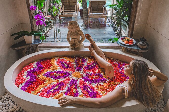 Bali Flower Bath, Massage & Tirta Empul Experience (Private & All-Inclusive) - The flower bath and massage at a five-star spa