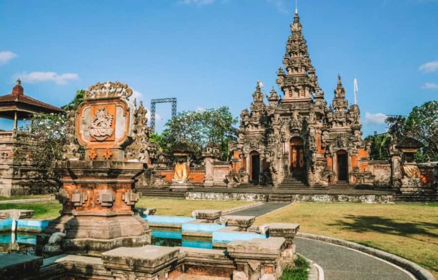 Bali : Full Day Denpasar City Tour - Booking details that matter