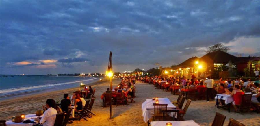 Bali: Full-Day Private White Sand Beaches and Sunset Tour - Nusa Dua for swimming and snorkeling