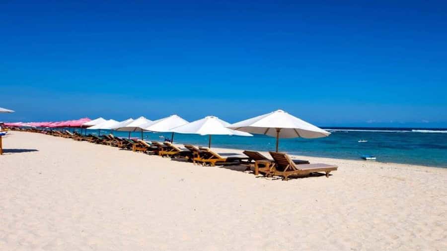 Bali: Full-Day Private White Sand Beaches and Sunset Tour - Starting at 9 AM from your hotel