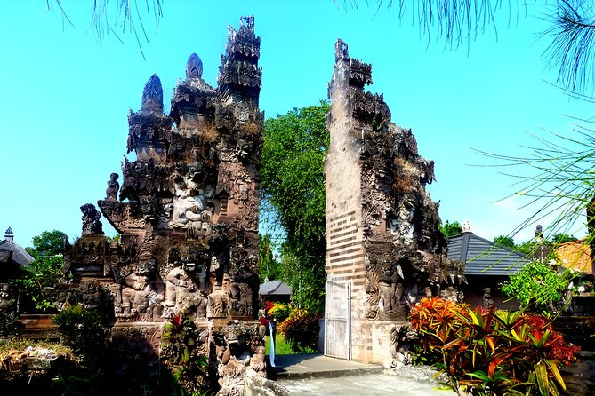 Bali Full Day-Tour: Denpasar City and Uluwatu Sunset Tour - Kecak and Fire Dance: the evening’s cultural centerpiece