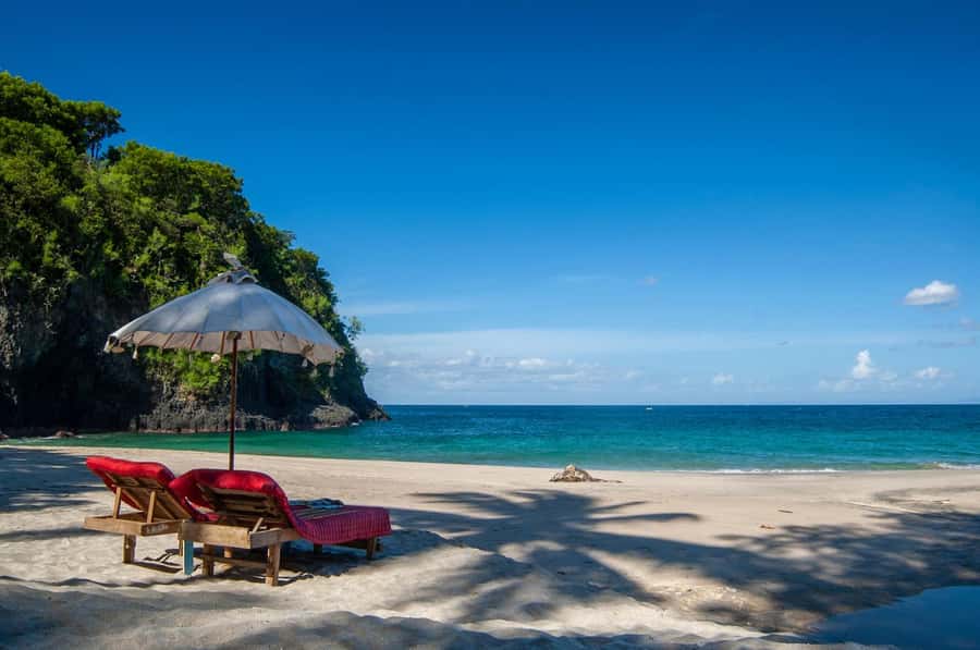 Bali: Gate Of Heaven and Water Palace Tirta Gangga Package - The long ride to East Bali