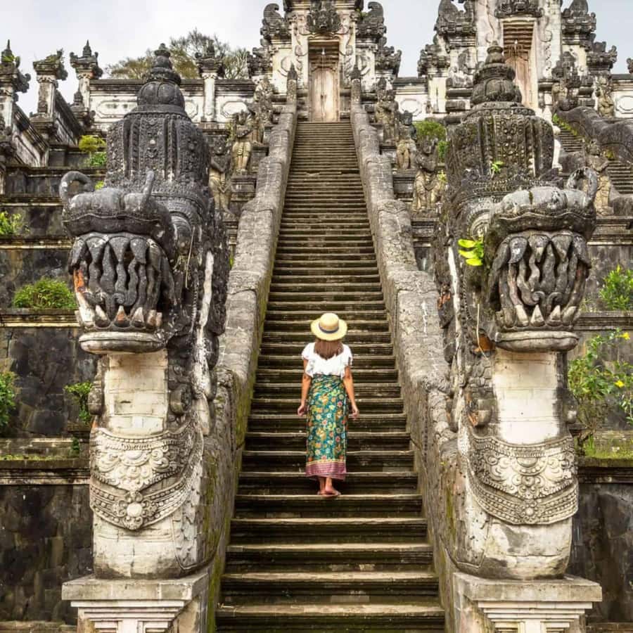Bali: Gate Of Heaven Tour - Lempuyang Temple - A private vehicle matters on a 10-hour day