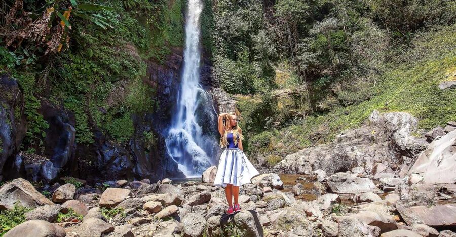 Bali: Gitgit and Alingaling Waterfalls Small Group Tour - My take on the guide and fee questions