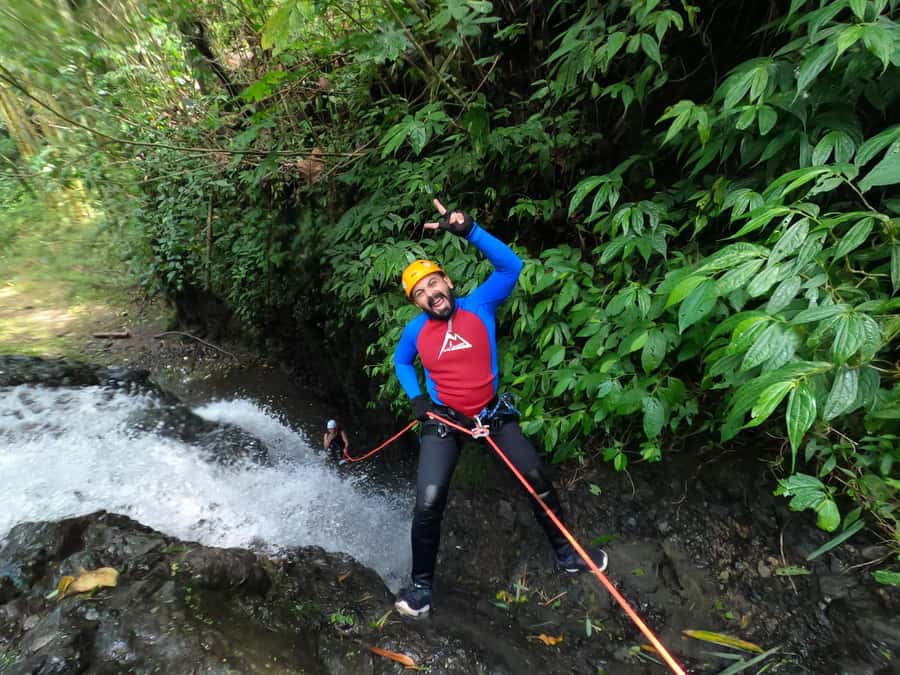 Bali: Gitgit Canyon Canyoning Trip with Breakfast and Lunch - What the $91 price really covers