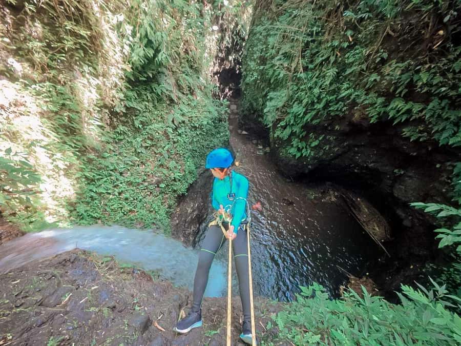 Bali: Gitgit Waterfall Canyoning with Transfers & Lunch - The safety briefing and canyon equipment