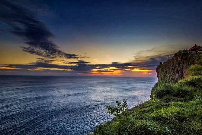 Bali Half Day Tour - Uluwatu Temple Sunset, Kecak Fire Dance, Jimbaran Dinner - Why this makes a good southern Bali evening