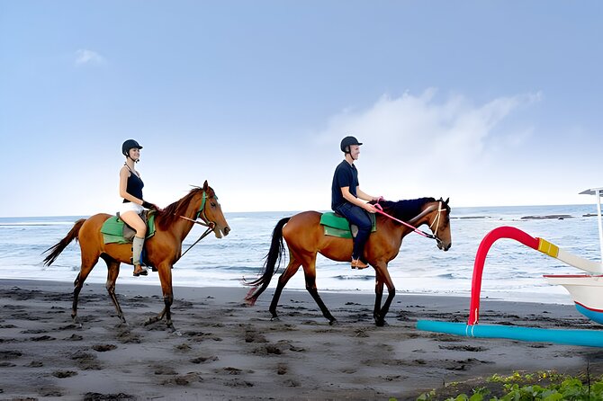 Bali Horse Riding in Saba Bay for 1 Hour with Pick Up Service - One hour across black volcanic sand
