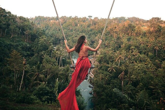 Bali Instagram Private Tour (All-Inclusive) - Tukad Cepung Waterfall’s short walk into nature