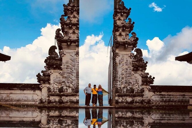Bali Instagram Tour: The Most Scenic Spots - Lempuyang Temple and the Gate of Heaven
