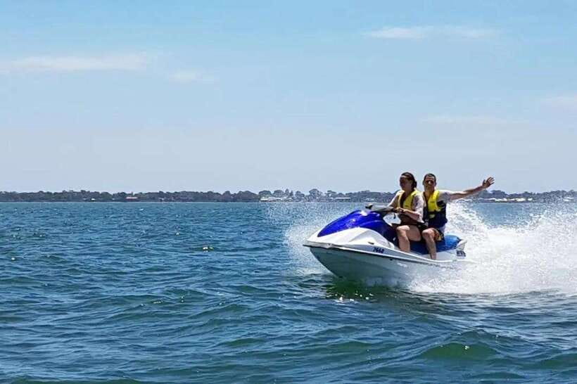 Bali : Jetski Watersport Nusa Dua beach include Transport - The 15-minute jetski session