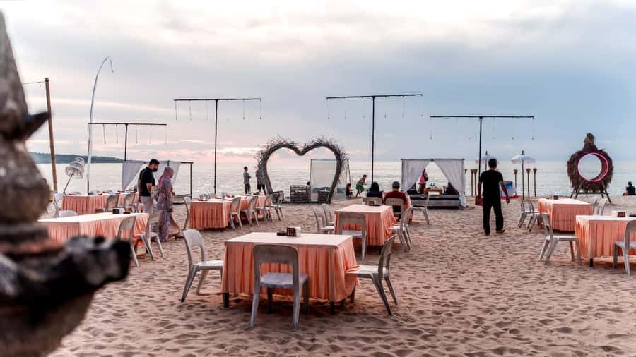 Bali: Jimbaran Bay Romantic Spa and Seafood Sunset Dinner - The Kuta treatment covers more than a standard massage