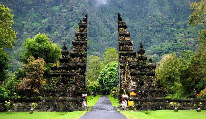Bali: Lake Temple, Jatiluwih Rice Terrace & Waterfall Tour - Why this private 10-hour route works