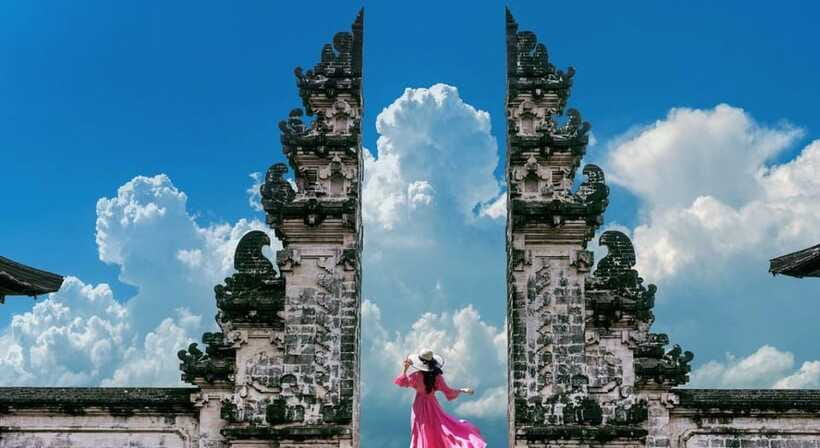 Bali: Lempuyang Temple, Tirta Gangga, and Goa Lawah Tour - How much value do you get for $76?