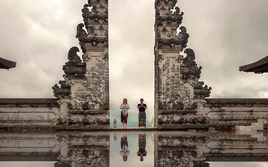 Bali: Lempuyang Temple, Tirta Gangga, and Taman Ujung Tour - Tunas Bali Luwak Coffee adds a useful pause